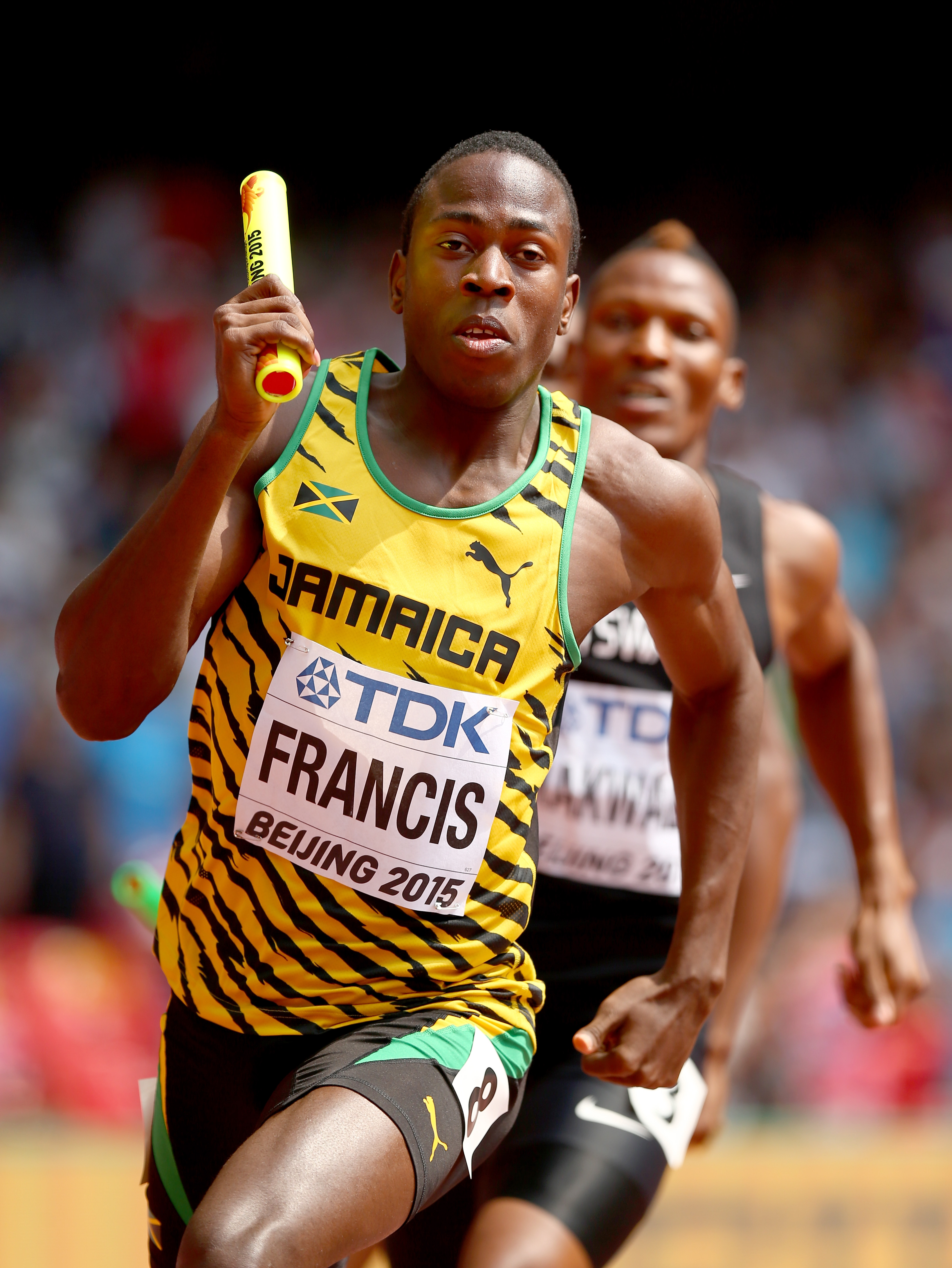 Francis anchors Jamaica to 4x400m silver #Rio2016