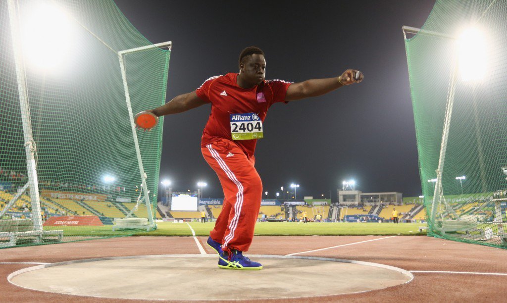 Stewart wins Parlympic gold with WR throw