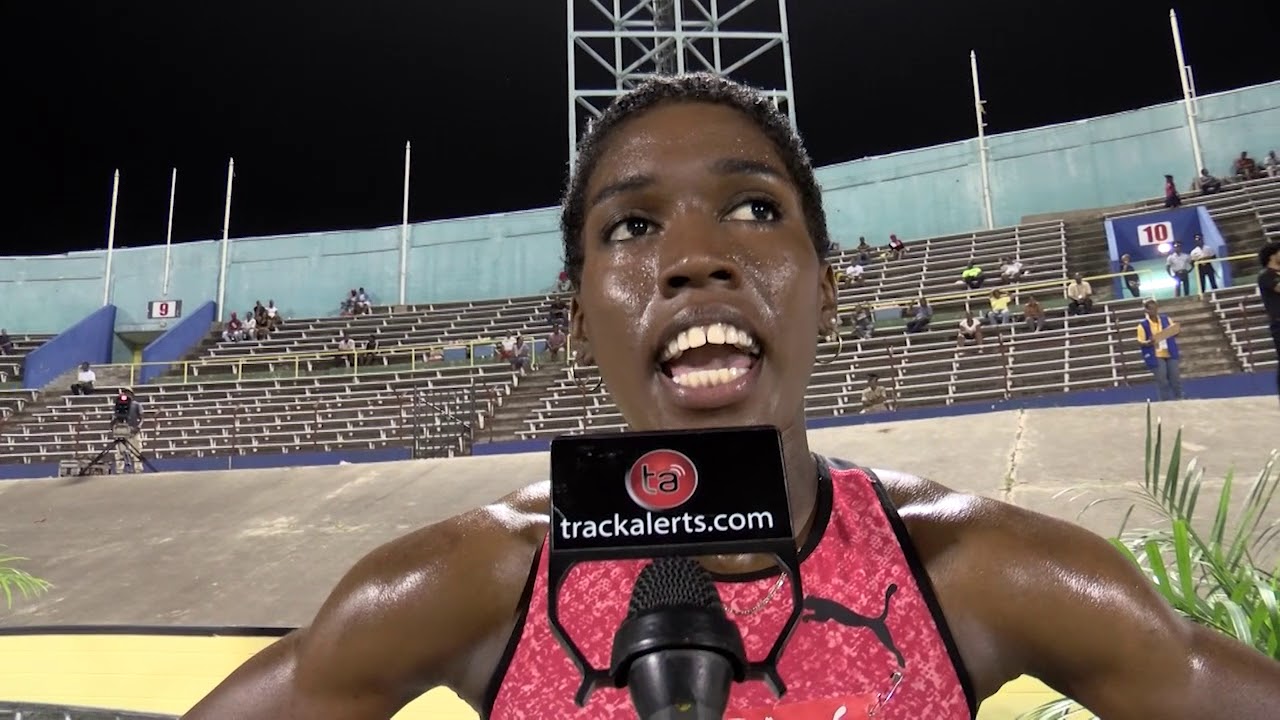 Janieve Russell eyes perfect hurdling techniques