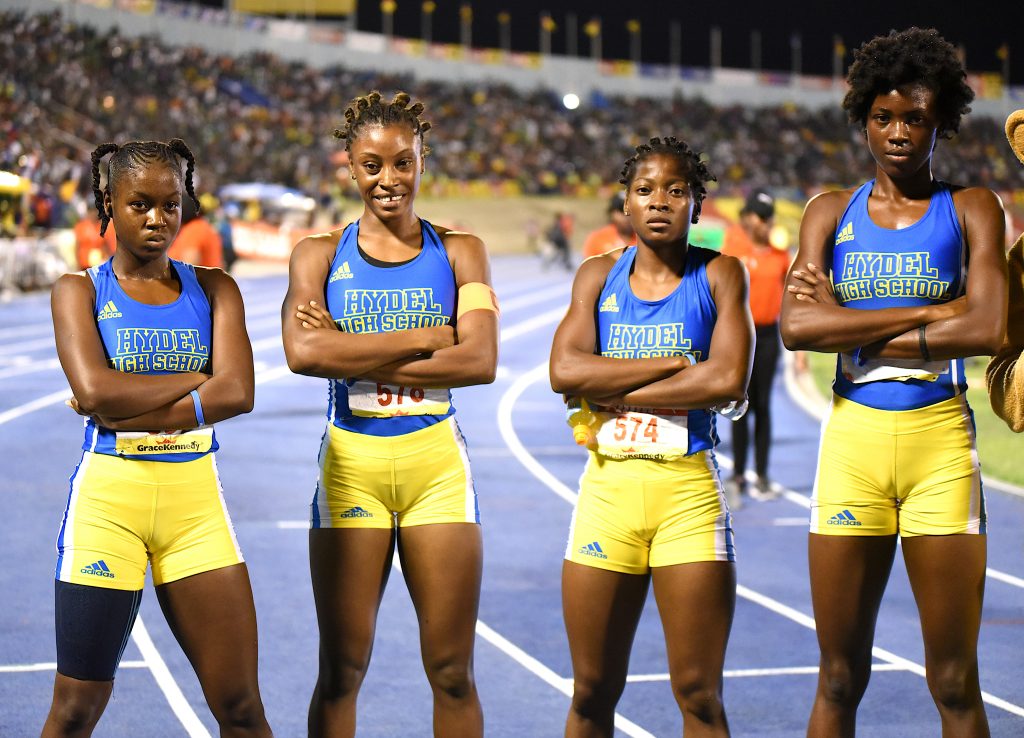 Hydel wins the 4x400m at Champs 2019