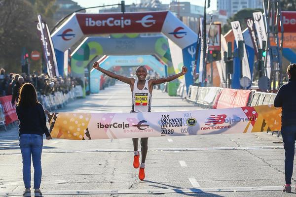 Kipruto and Chepkirui break world 10km records in Valencia
