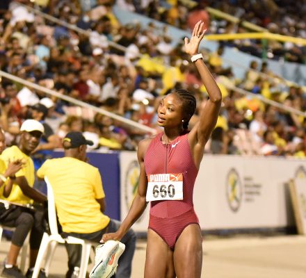 Andrenette Knight bounces back with win
