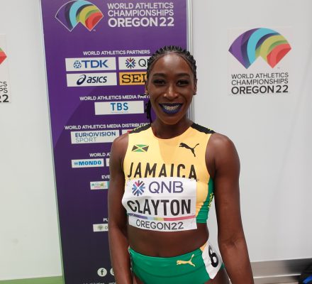 Rushell Clayton wins 400H in Italy