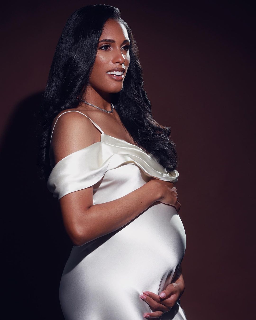 Kristi Castlin, the American sprint hurdles bronze medallist at the Rio 2016 Olympic Games, recently announced that she is pregnant.