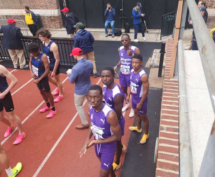 KC and STETHS advance, JC disqualified in High School boys' 4x800m at Penn Relays