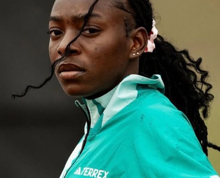 Sabrina Dockery won in a career-best 10.92 as she and Jodean Williams broke 11 seconds for the first time, leading Jamaica's strong showing at the Lone Star Grand Prix.